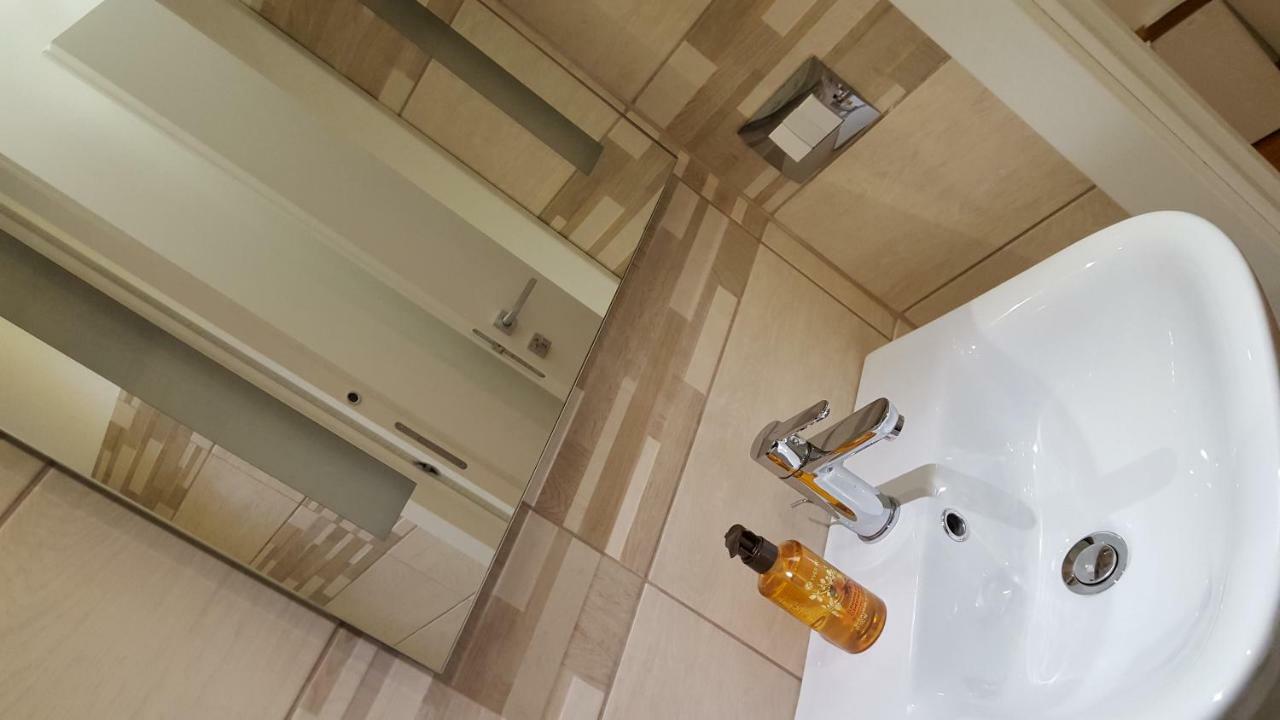 Le Dimore Di Magda Suite & Rooms 폴리나노 아마레 외부 사진